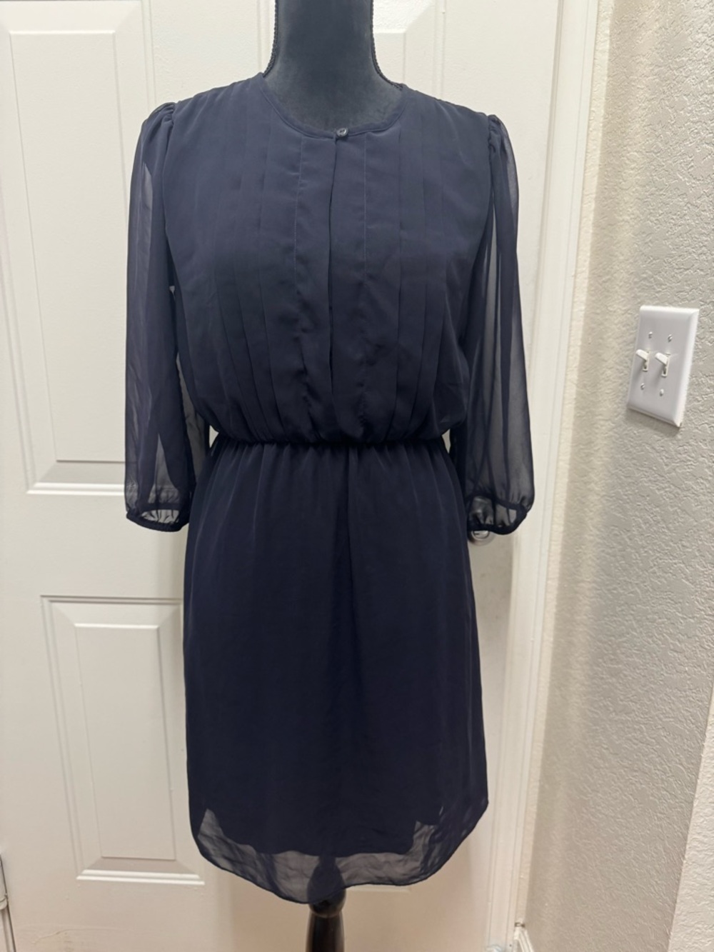 Enfocus Studio Navy Sheer Long-Sleeve Pleated Dress 0052